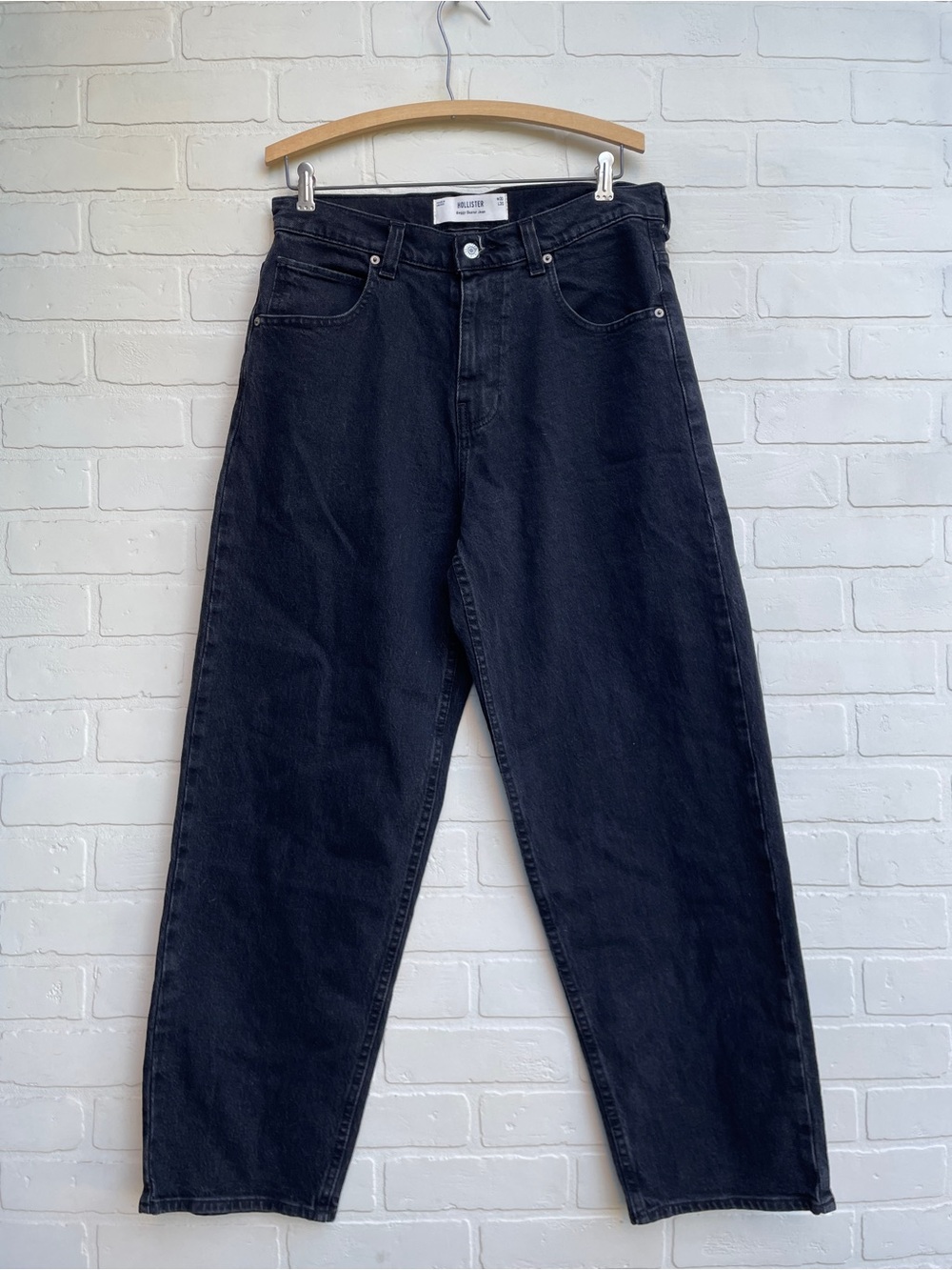 Hollister Men's baggy skate jean Straight Black Jeans like new